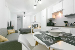 QUEEN HOME MARY ROSE for medium rent Bologna